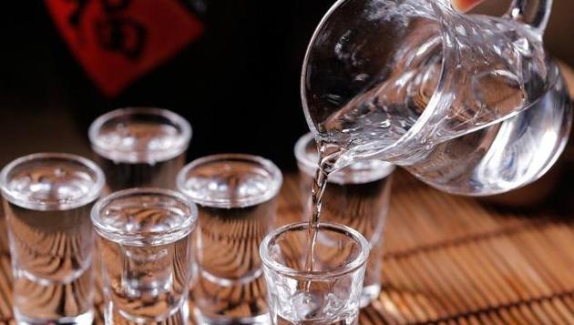 教你如何挑选纯粮酒 咋挑优质纯粮酒